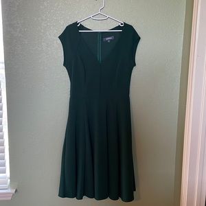 ModCloth Date Night Done Right Dress 💚 - Large